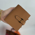 Wallet Élégance H-Clasp by Luxelle Paris