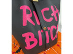 Élise 19 LIMITED EDITION RICH BITCH 01/01