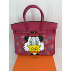 Rich Duck Money Eyes LIMITED EDITION 1/1 – Icona 30 Fuchsia by Luxelle Paris