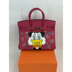 Rich Duck Money Eyes LIMITED EDITION 1/1 – Icona 30 Fuchsia by Luxelle Paris