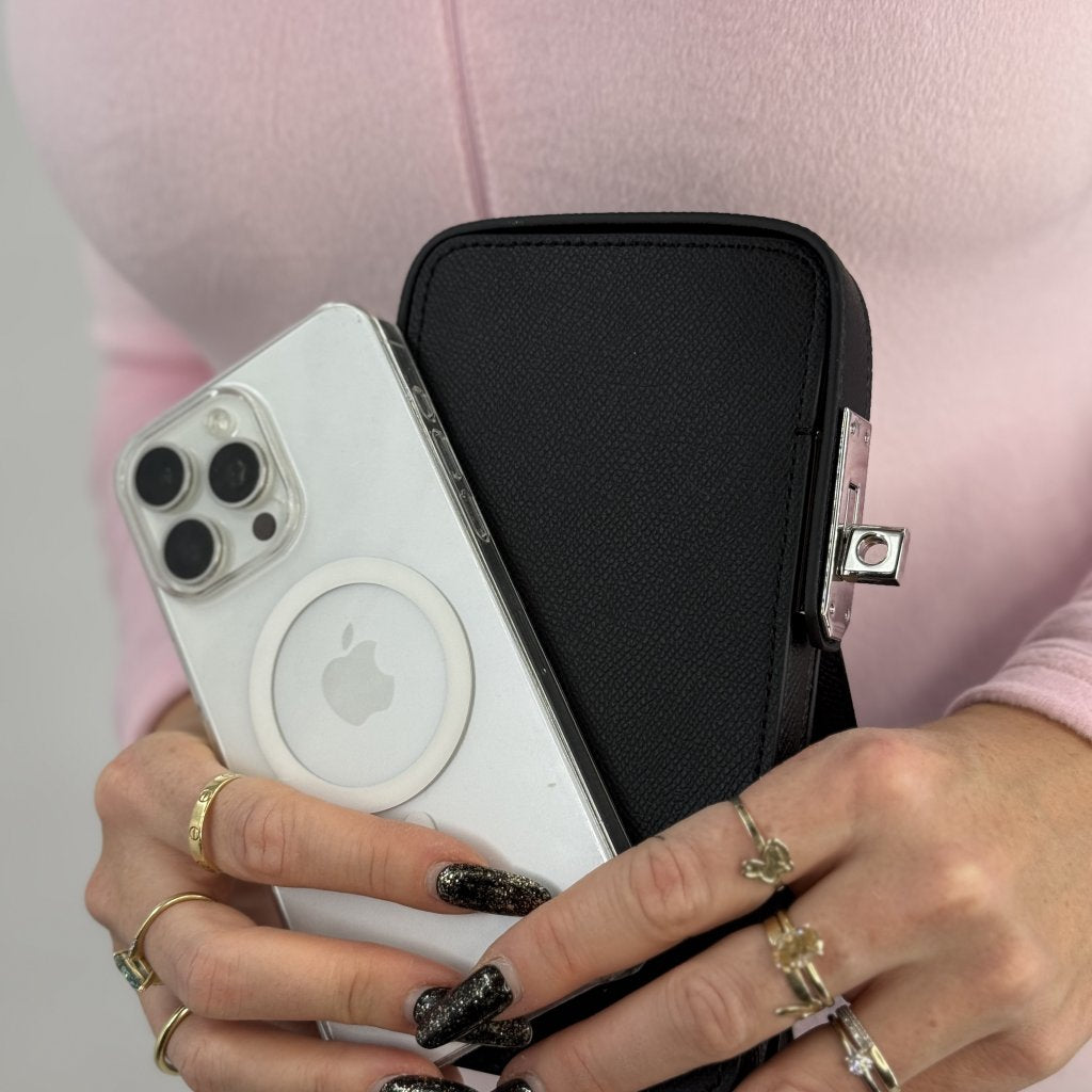 Phone trunk by Luxelle Paris