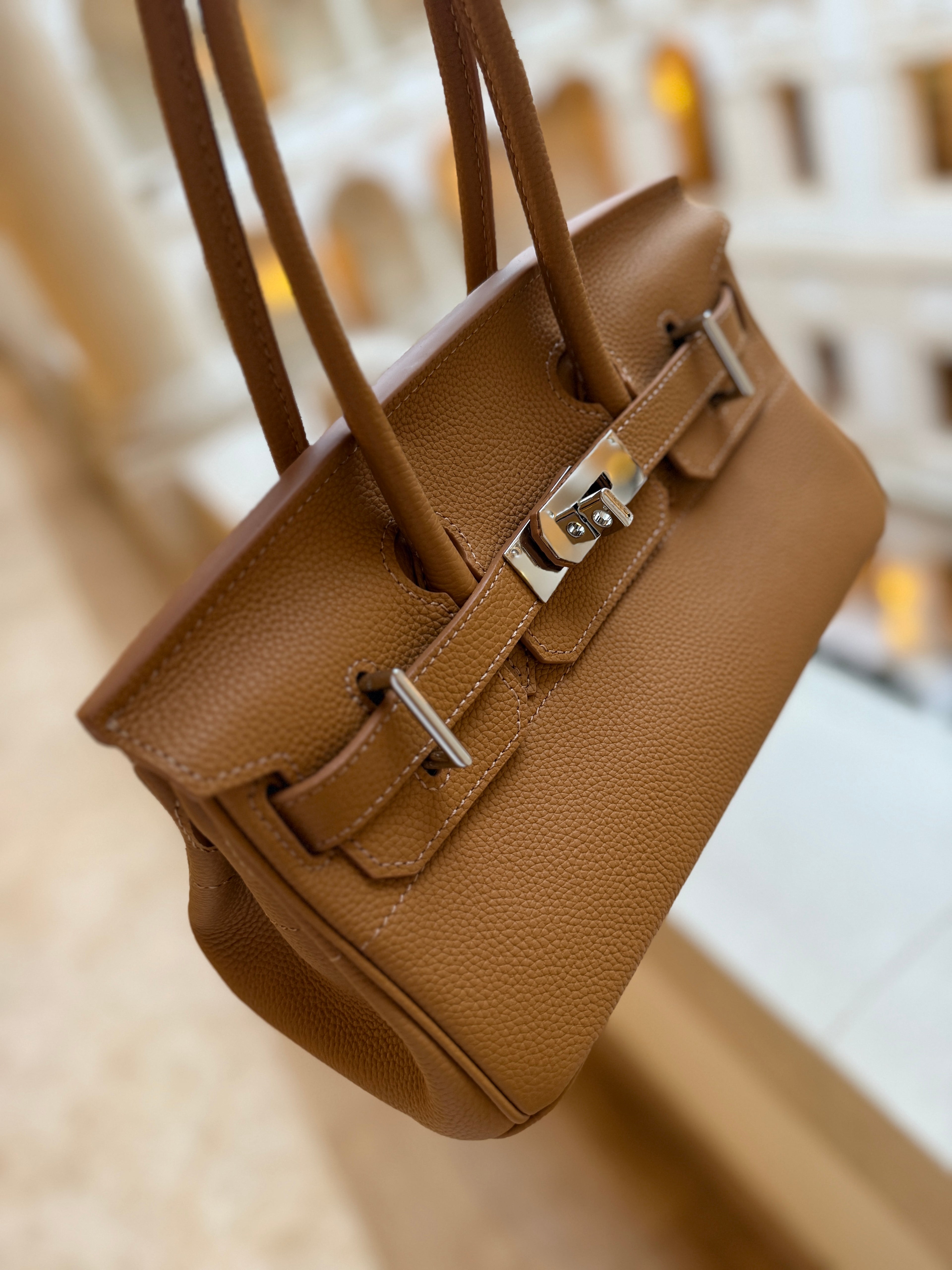 Lindy 30 by Luxelle Paris