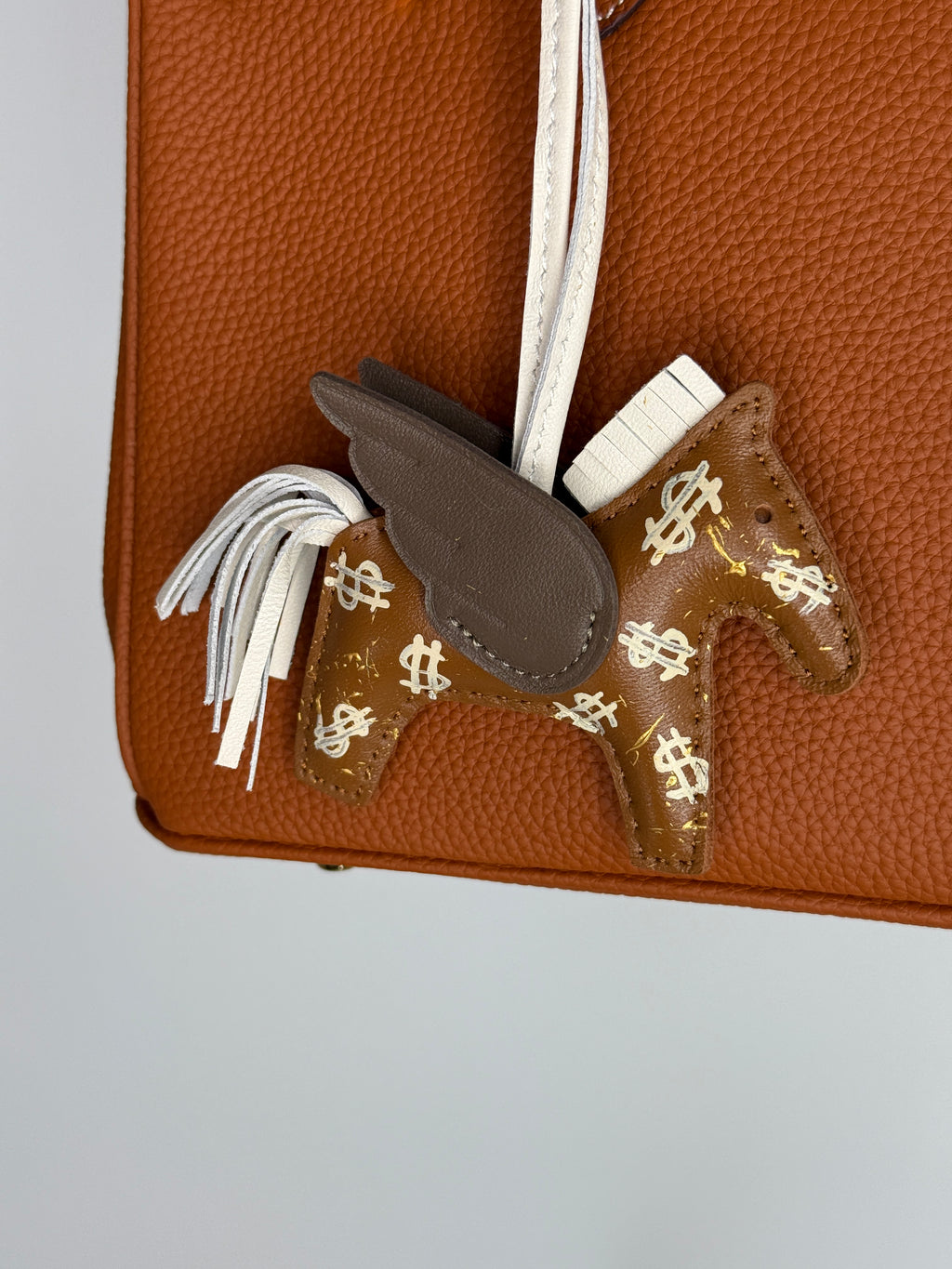 Peggy charm - Limited edition