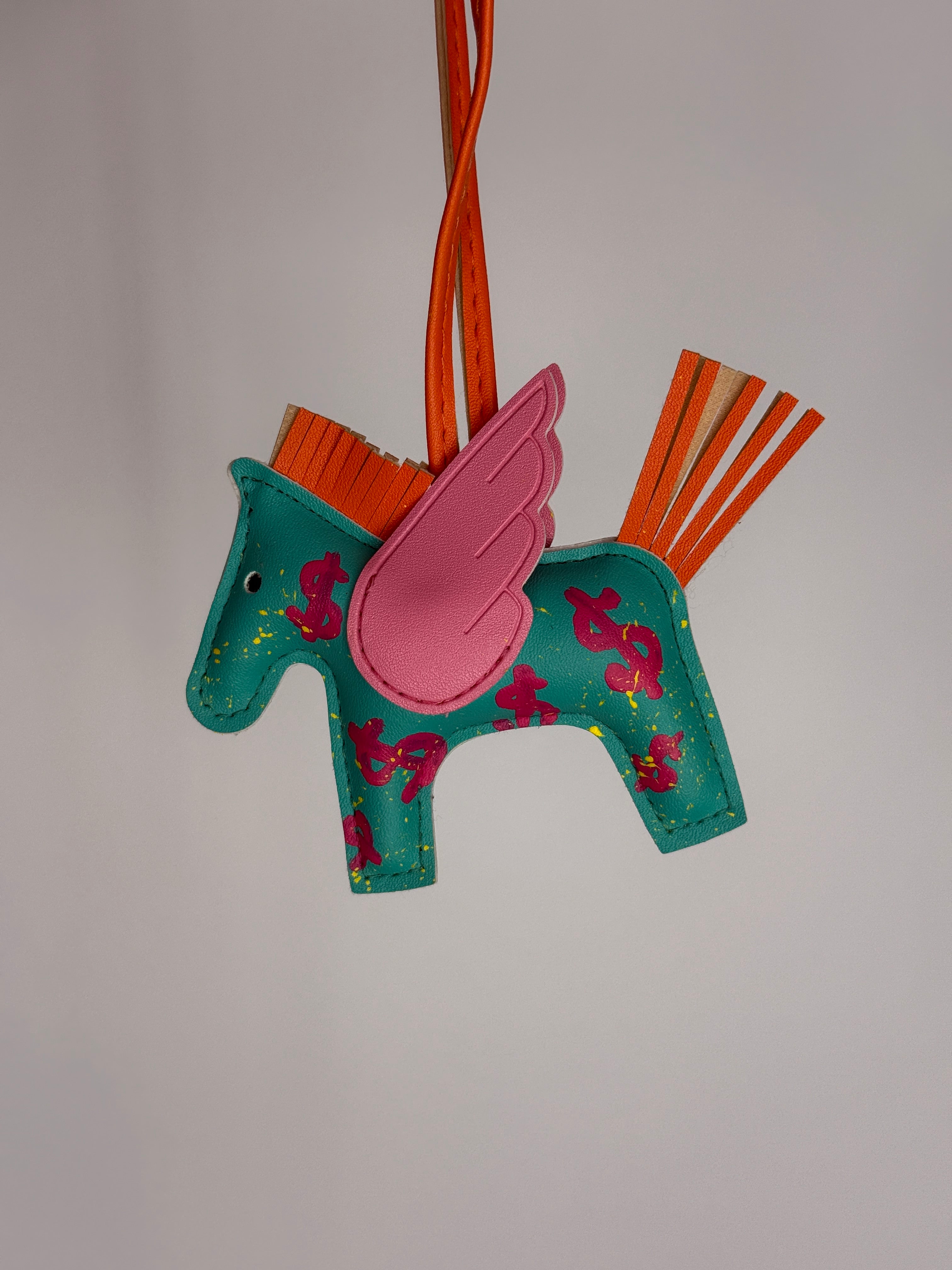 Peggy charm - Limited edition