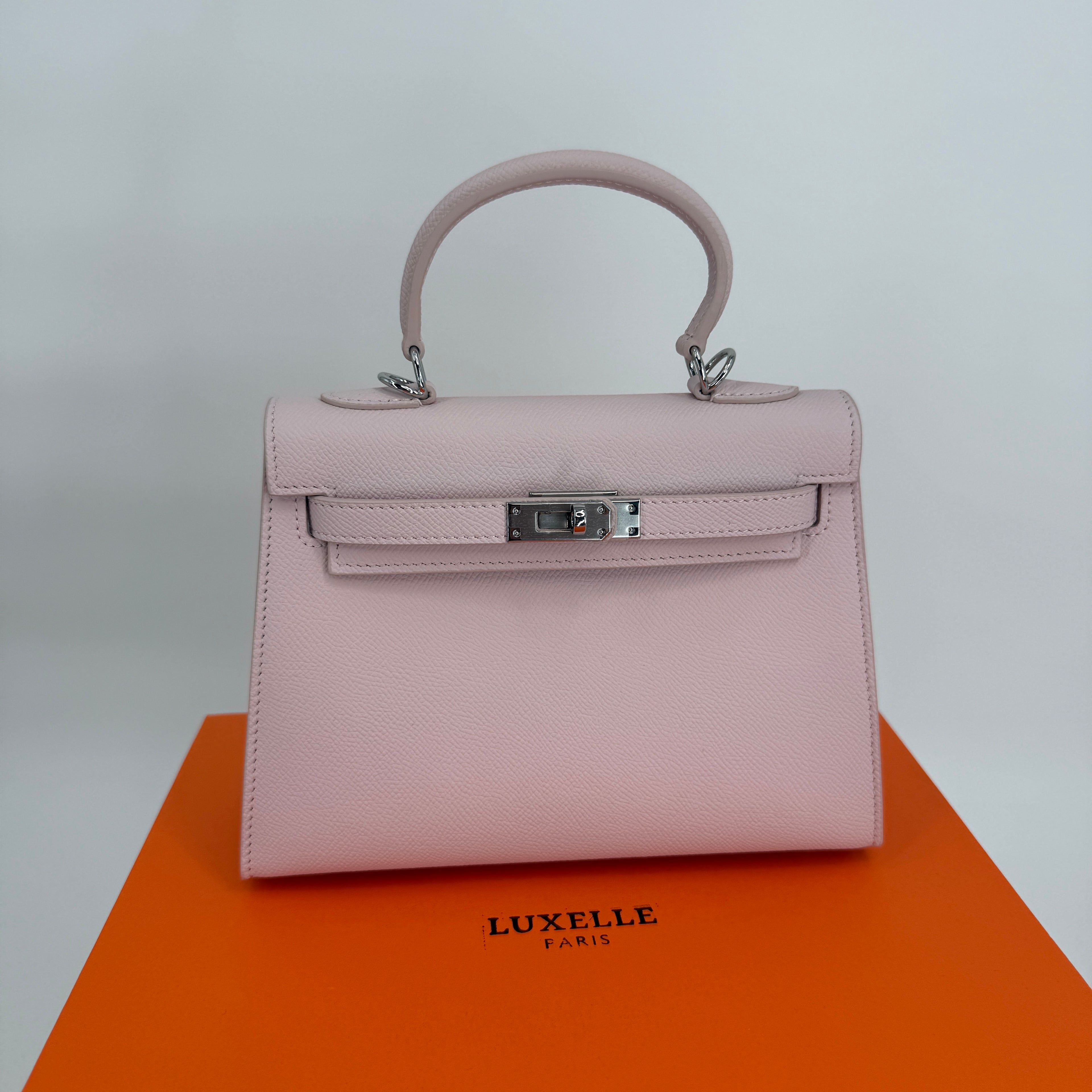 Belle 22 by Luxelle Paris