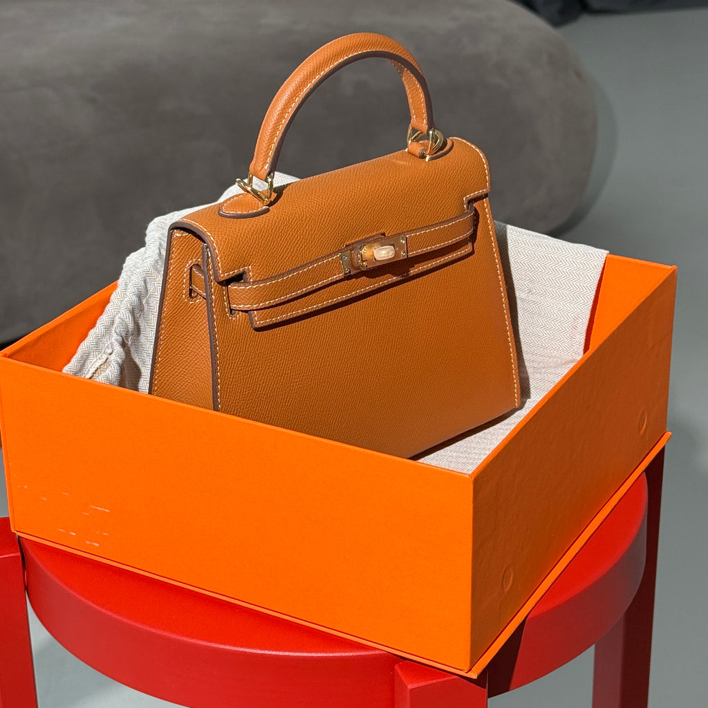 Belle 22 by Luxelle Paris