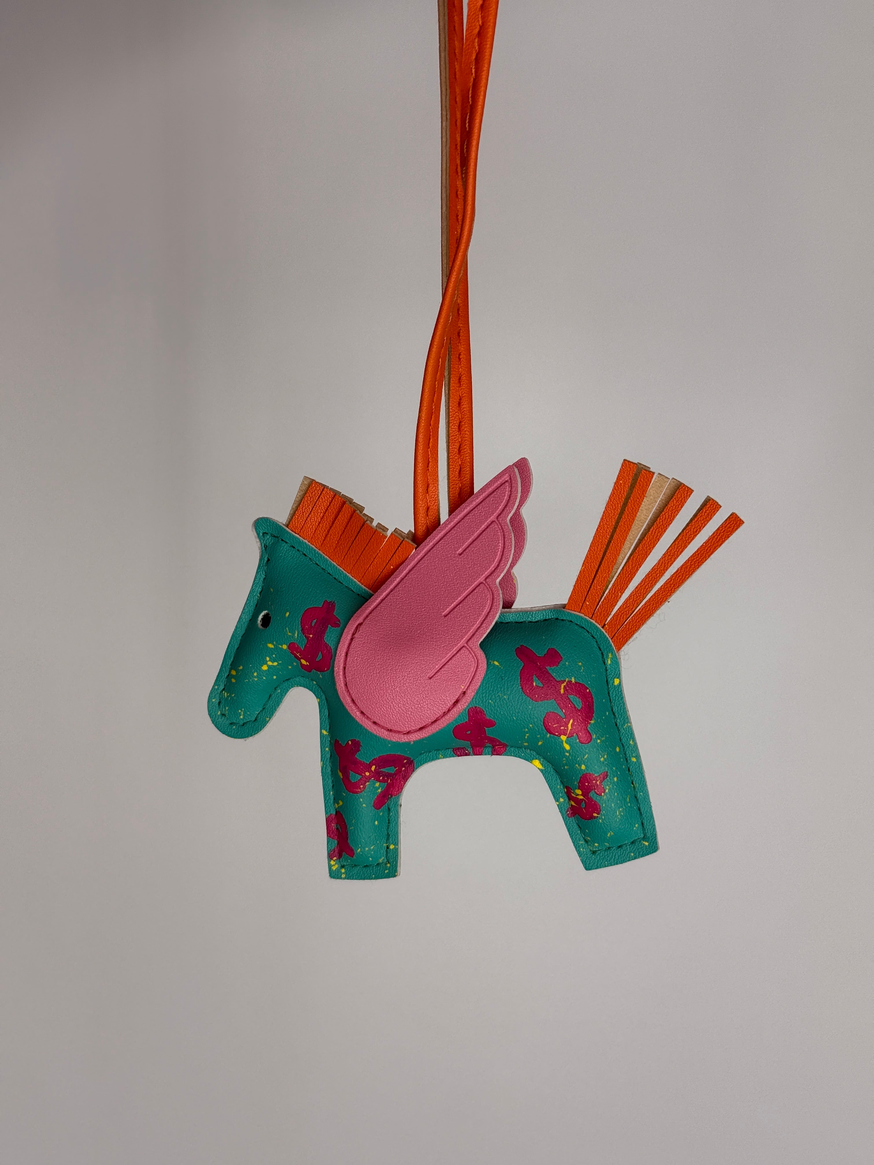 Peggy charm - Limited edition