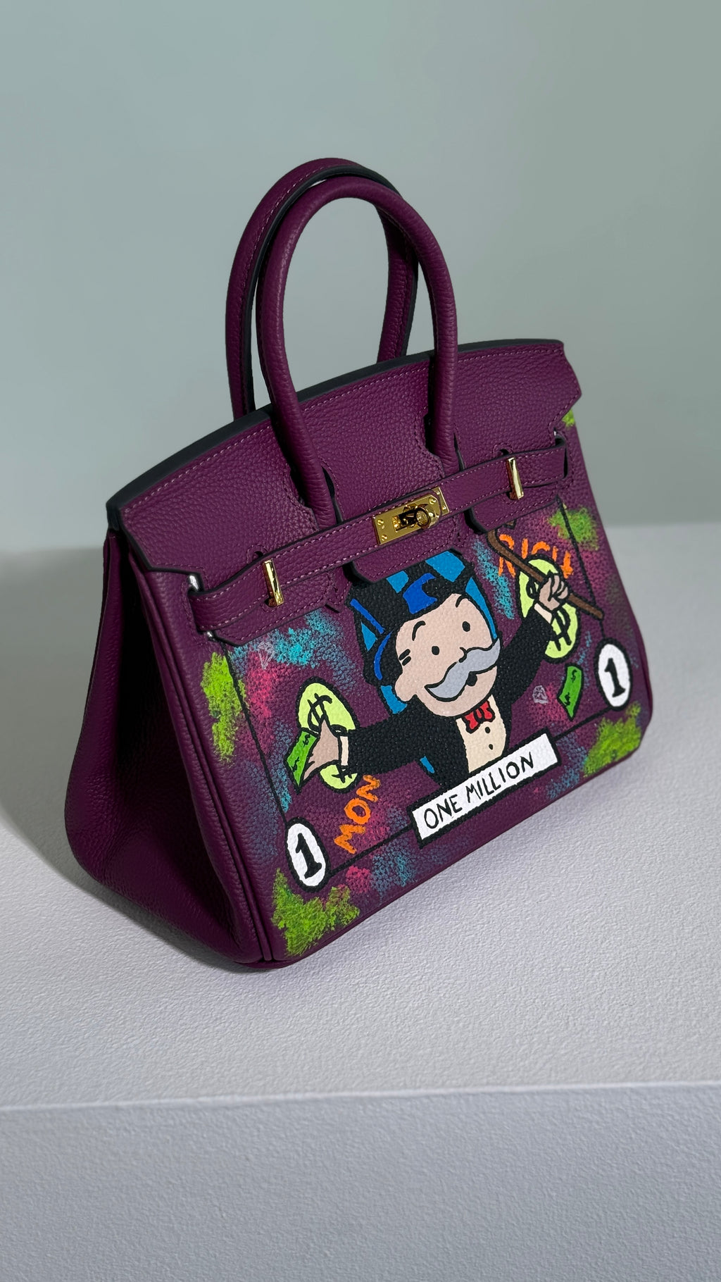 Icona 25 “ONE MILLION” – Hand-Painted Art Bag | Limited Edition 01/01