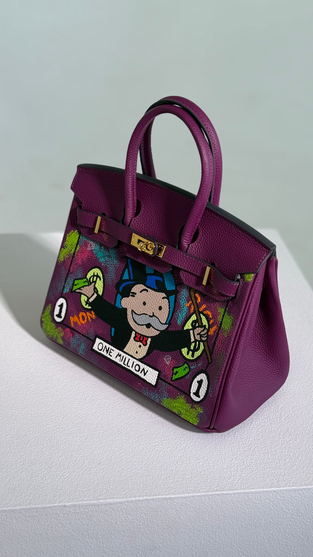 Icona 25 “ONE MILLION” – Hand-Painted Art Bag | Limited Edition 01/01
