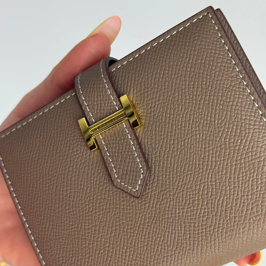 Wallet Élégance H-Clasp by Luxelle Paris