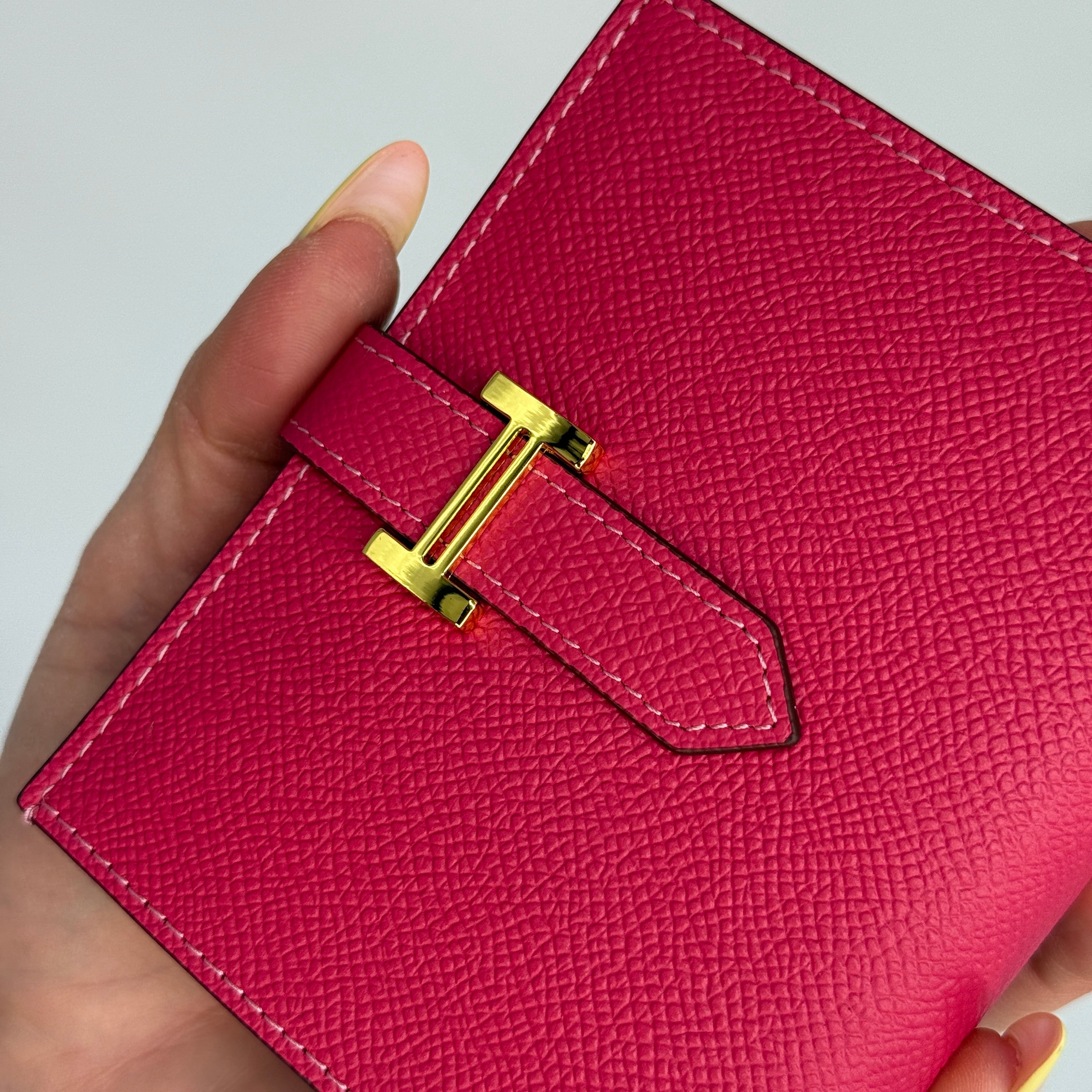 Wallet Élégance H-Clasp by Luxelle Paris