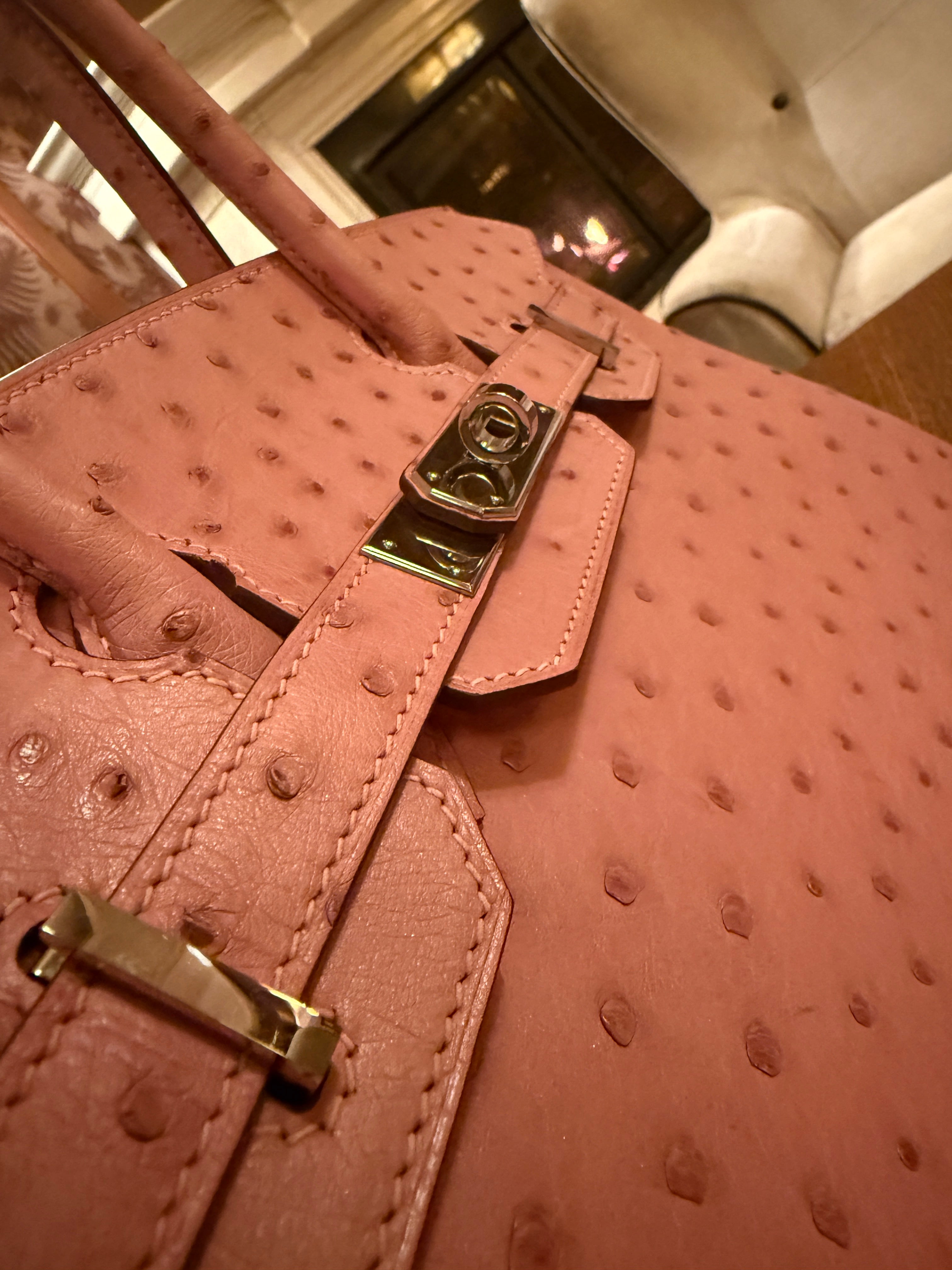 ICONA OSTRICH – CUSTOM (Made to order: 2–3 weeks)